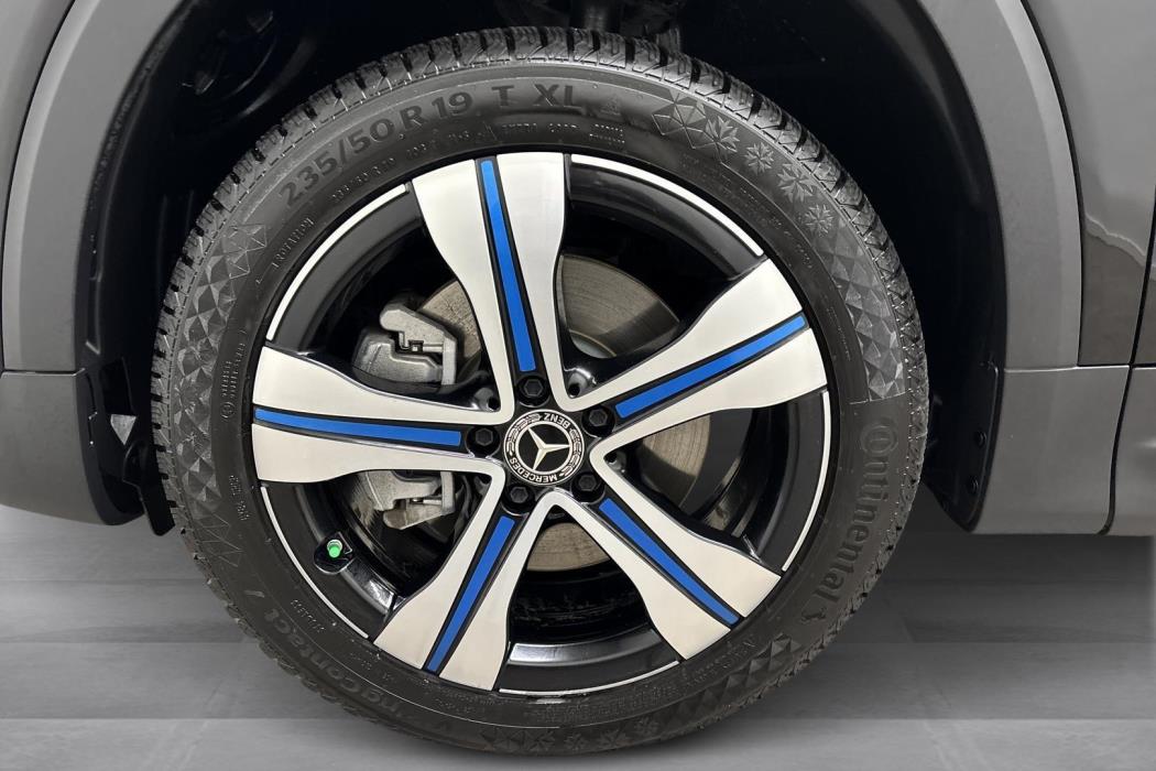 Mercedes-Benz EQB 2025