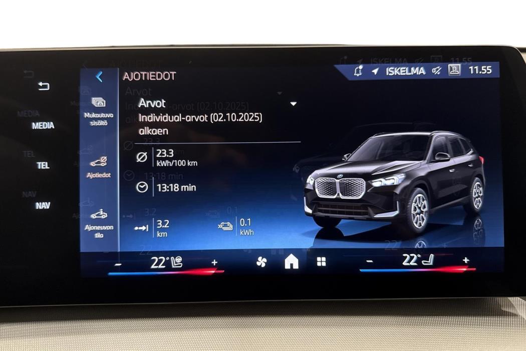 BMW iX1 2025