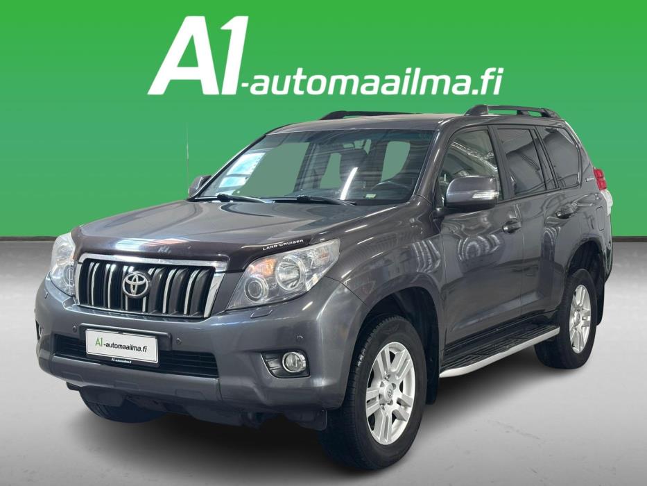 TOYOTA Land Cruiser 2012