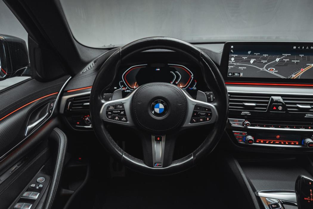 BMW 530 2021