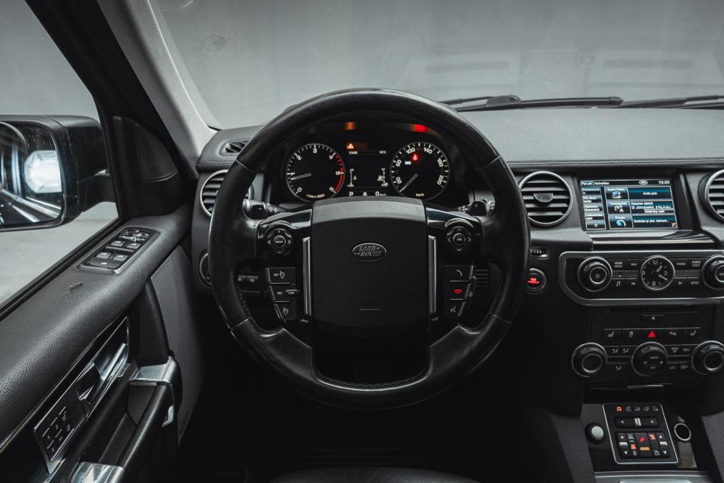 LAND ROVER Discovery 2013