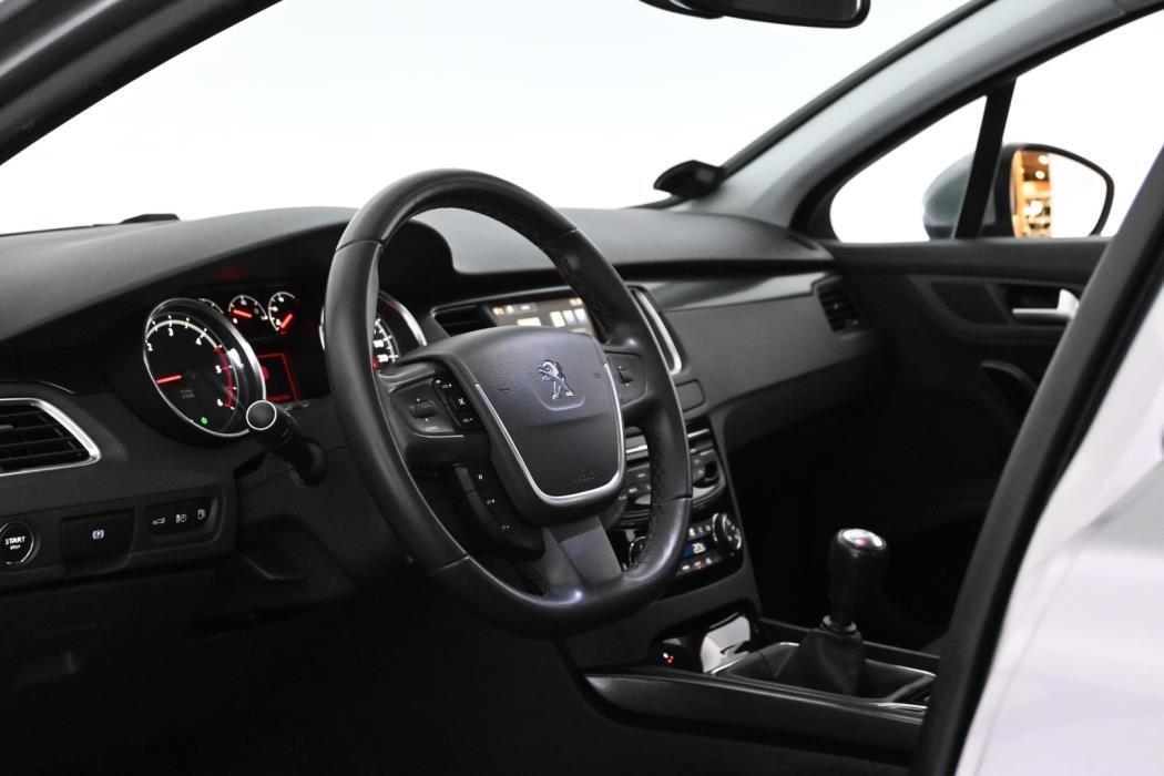 PEUGEOT 508 2017