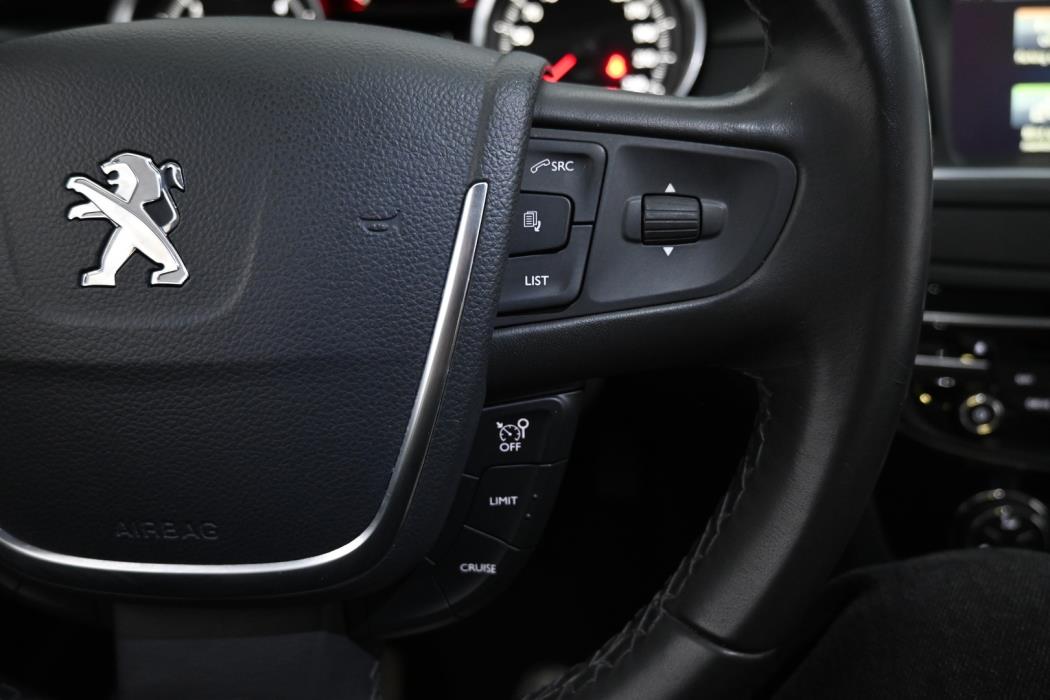 PEUGEOT 508 2017