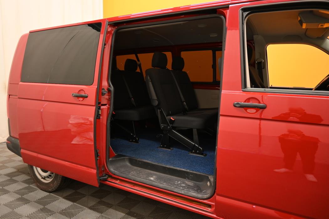 VOLKSWAGEN Transporter 2017