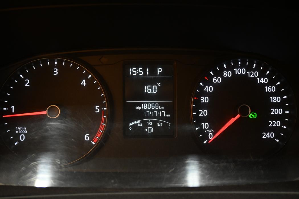 VOLKSWAGEN Transporter 2017