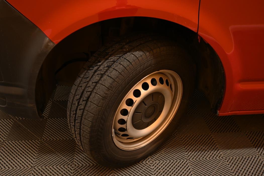 VOLKSWAGEN Transporter 2017