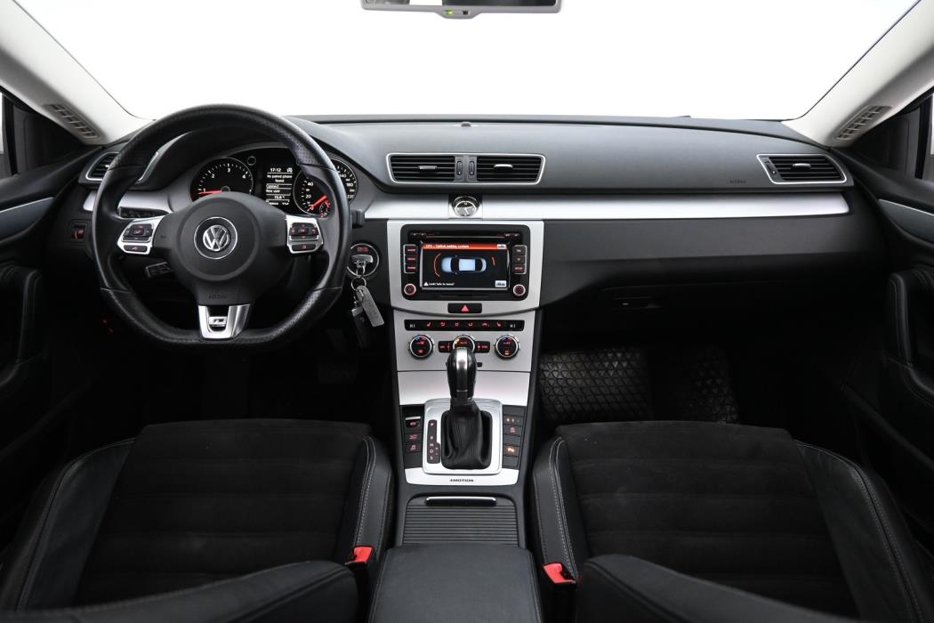 VOLKSWAGEN PASSAT CC 2015