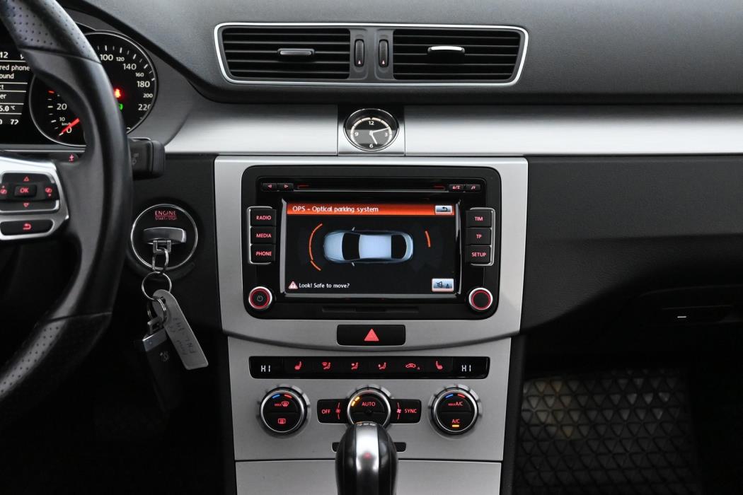 VOLKSWAGEN PASSAT CC 2015