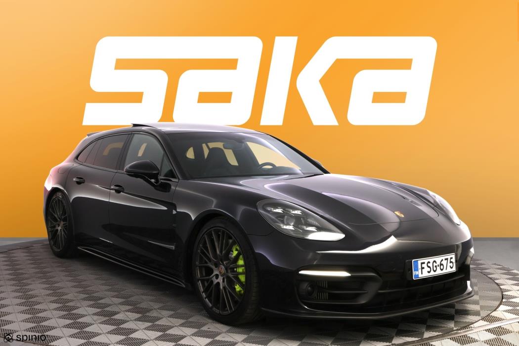 PORSCHE Panamera 2021