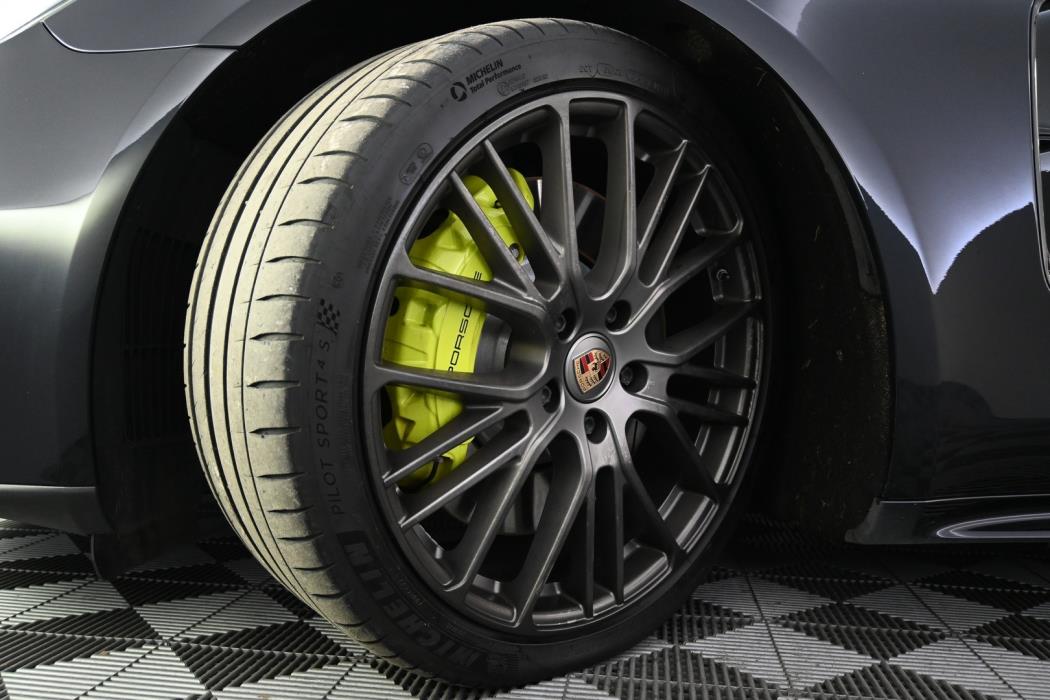 PORSCHE Panamera 2021