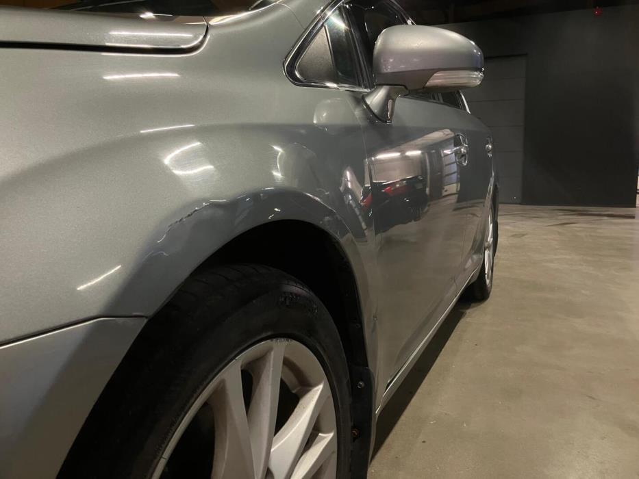 TOYOTA Avensis 2011