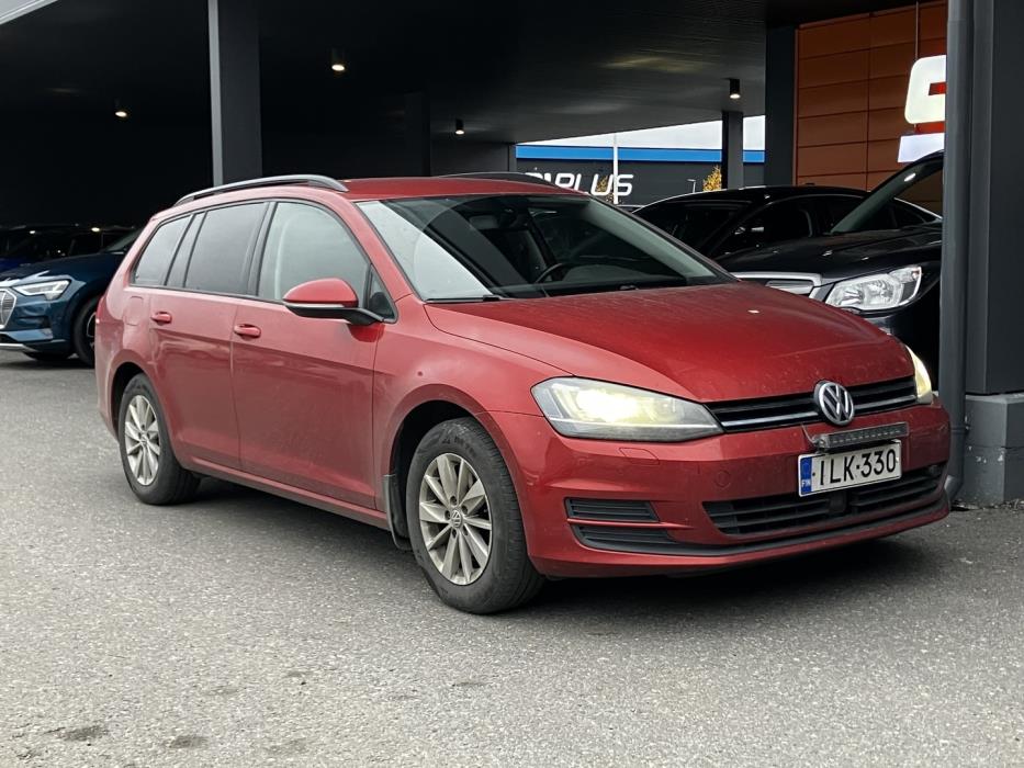 VOLKSWAGEN Golf 2014