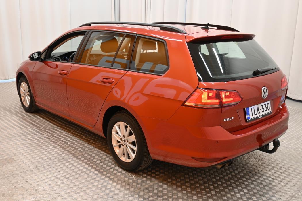 VOLKSWAGEN Golf 2014