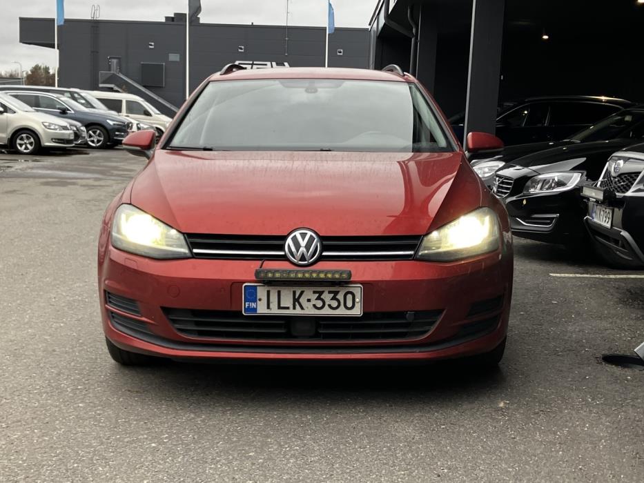 VOLKSWAGEN Golf 2014