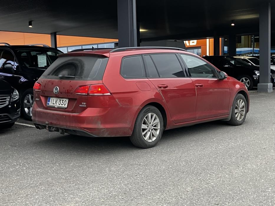 VOLKSWAGEN Golf 2014