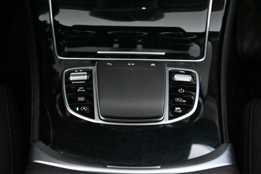 MERCEDES-BENZ GLC 2020