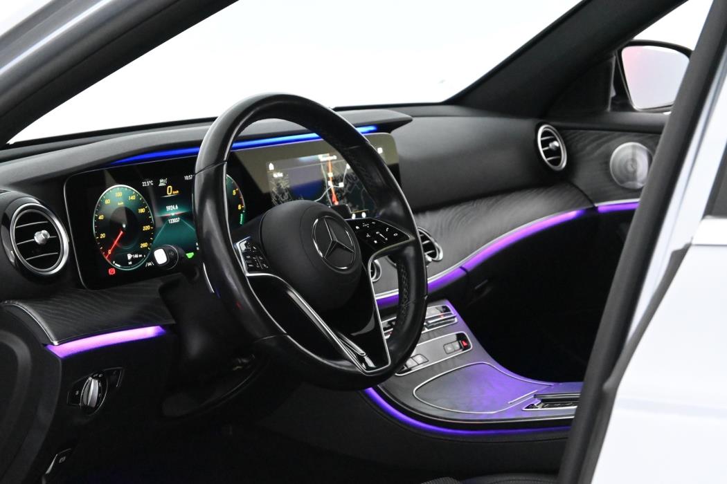 MERCEDES-BENZ E 2021