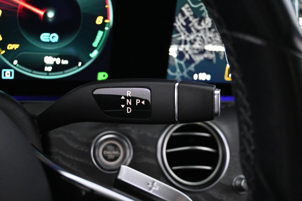 MERCEDES-BENZ E 2021