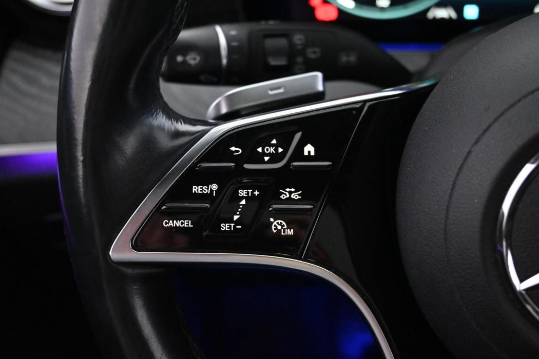 MERCEDES-BENZ E 2021