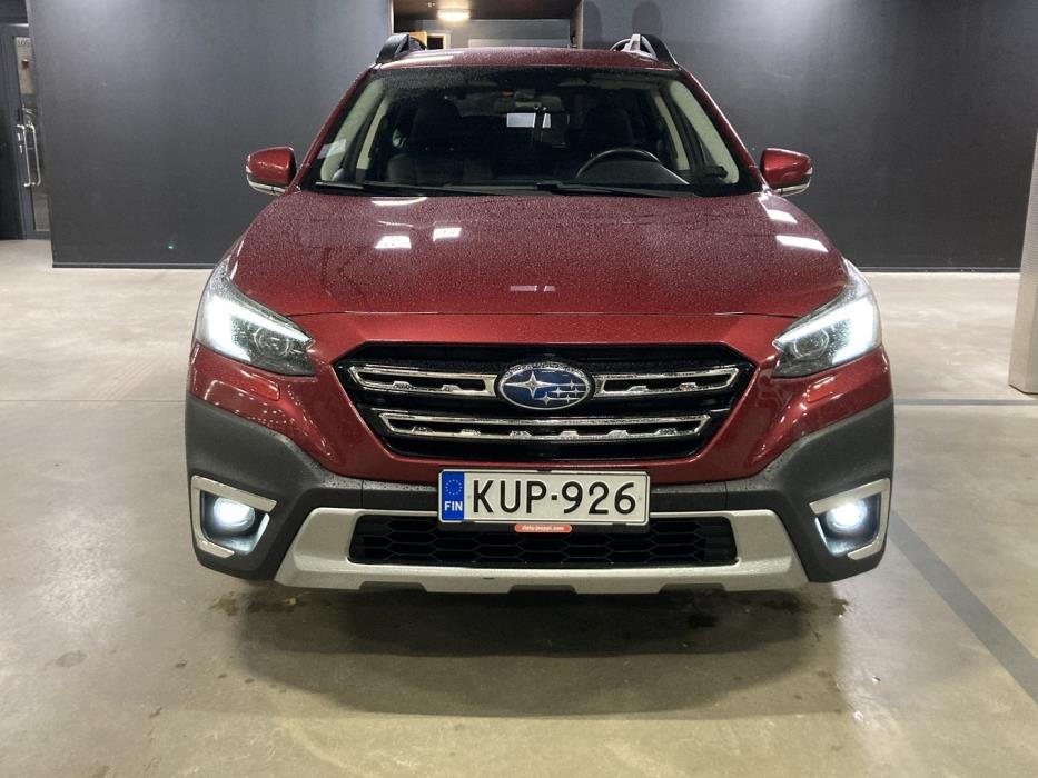 SUBARU Outback 2022