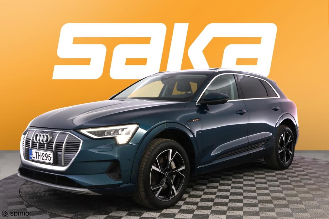 AUDI e-tron 2019