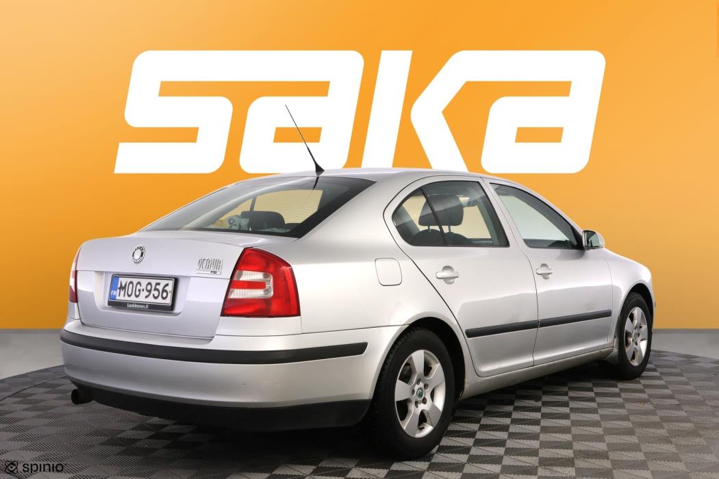 SKODA Octavia 2005