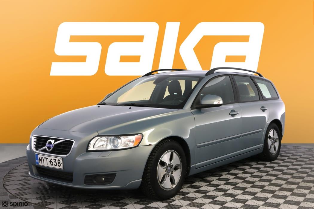 VOLVO V50 2011