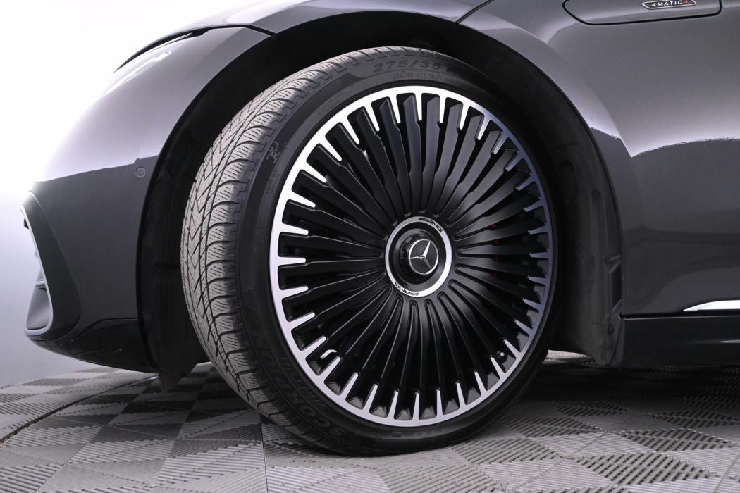MERCEDES-BENZ EQS 2022