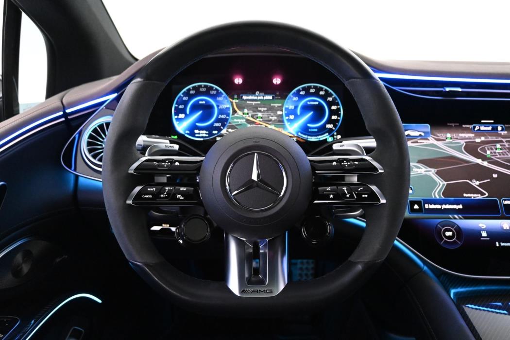 MERCEDES-BENZ EQS 2022