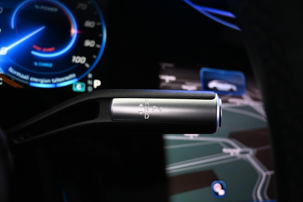 MERCEDES-BENZ EQS 2022