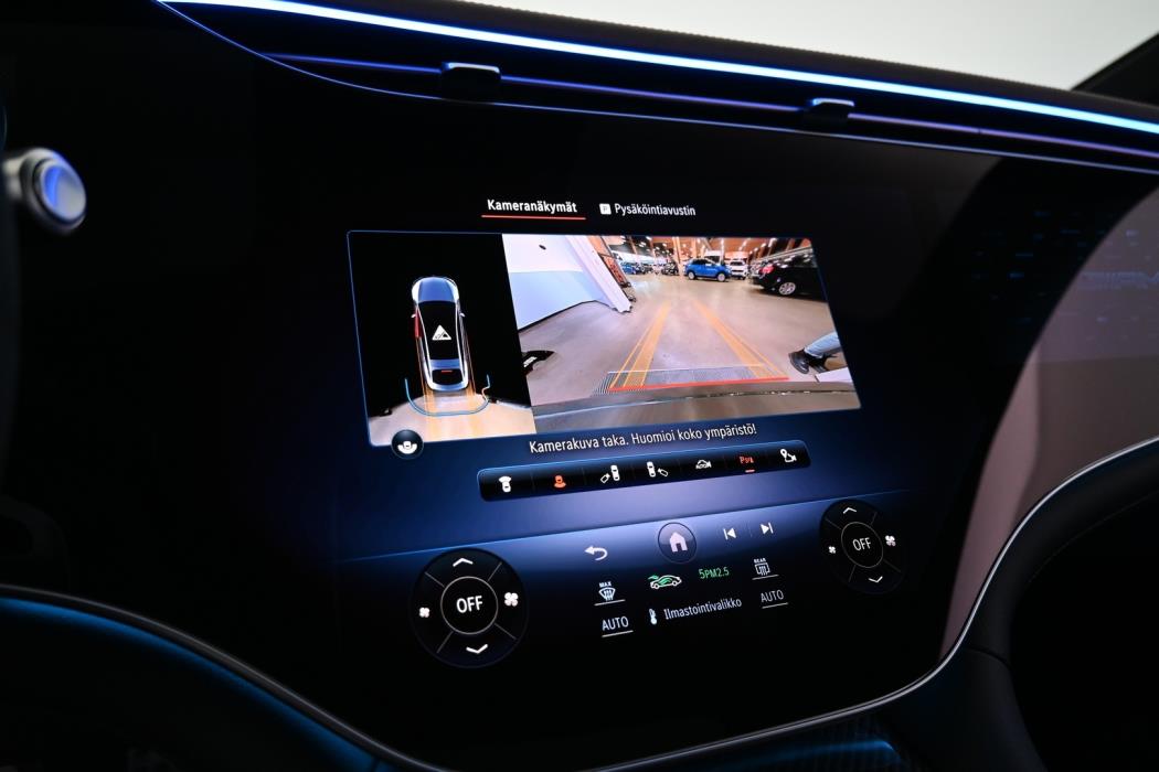 MERCEDES-BENZ EQS 2022