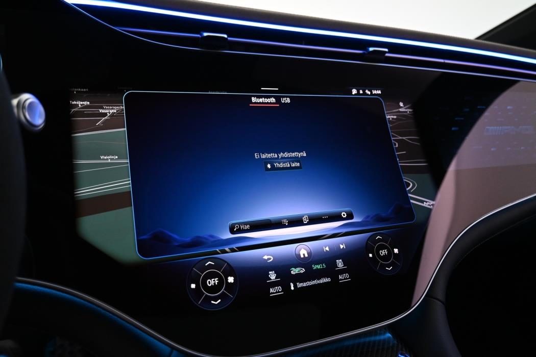 MERCEDES-BENZ EQS 2022