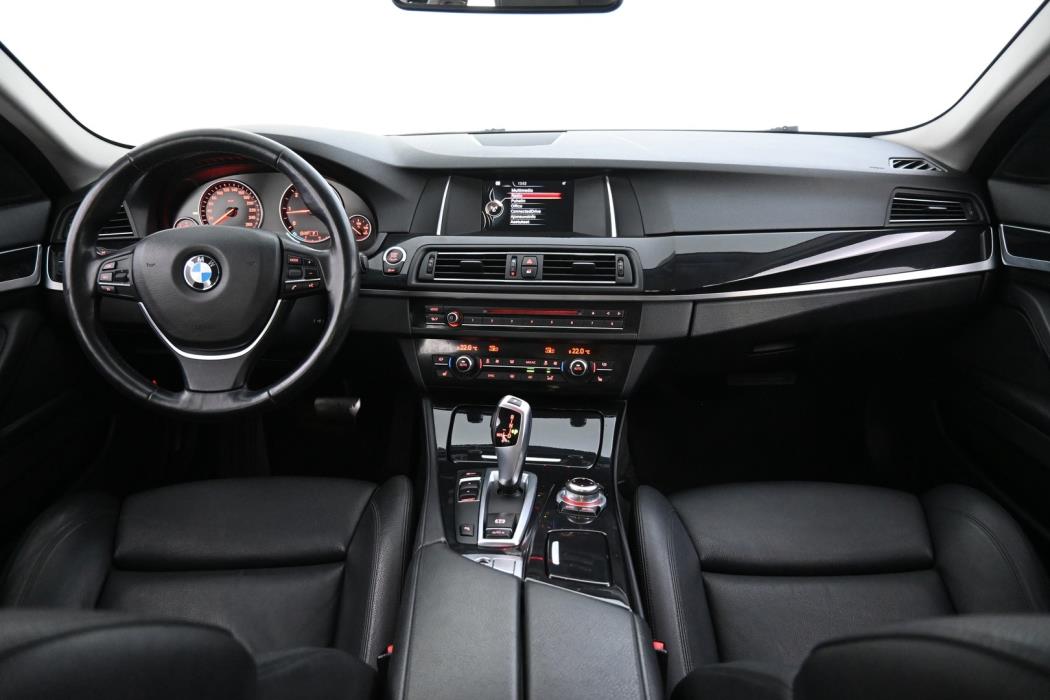 BMW 518 2016