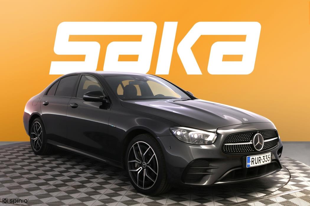 MERCEDES-BENZ E 2021