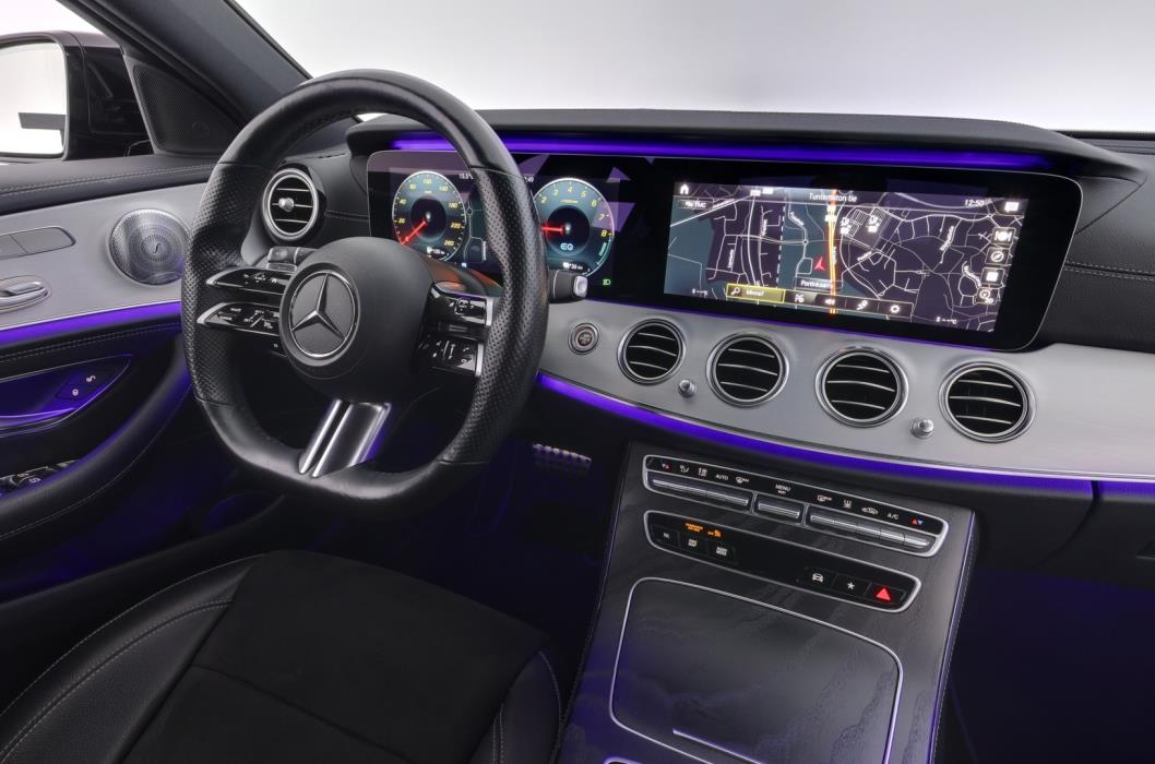 MERCEDES-BENZ E 2021