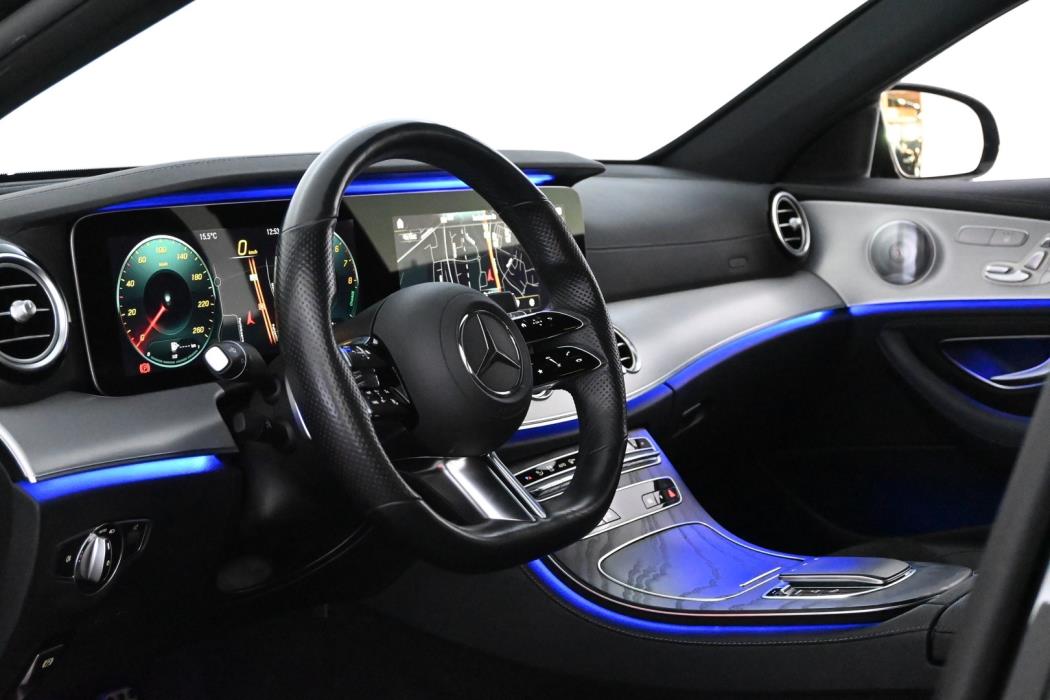 MERCEDES-BENZ E 2021