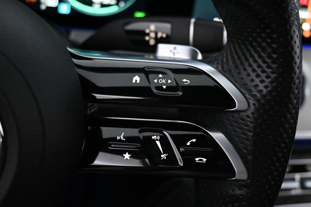 MERCEDES-BENZ E 2021