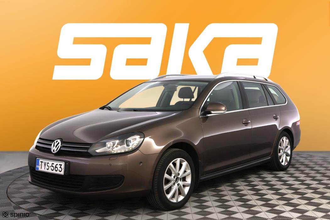 VOLKSWAGEN Golf 2012