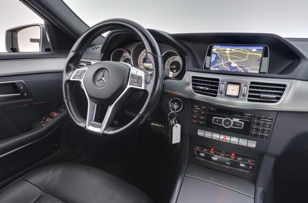 MERCEDES-BENZ E 2014