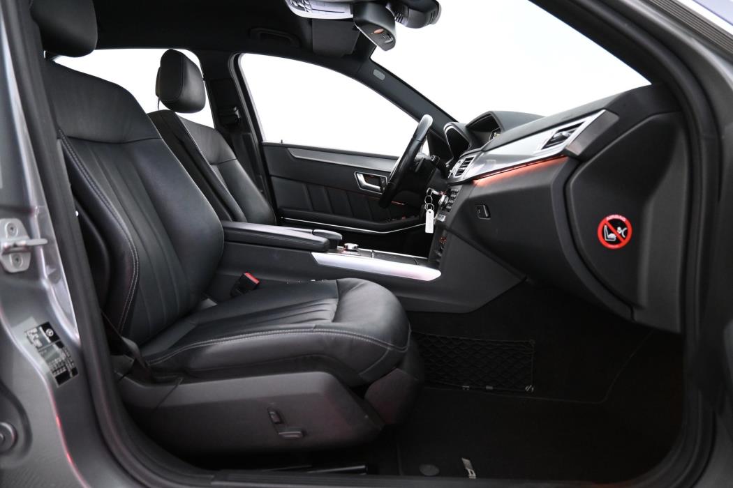 MERCEDES-BENZ E 2014