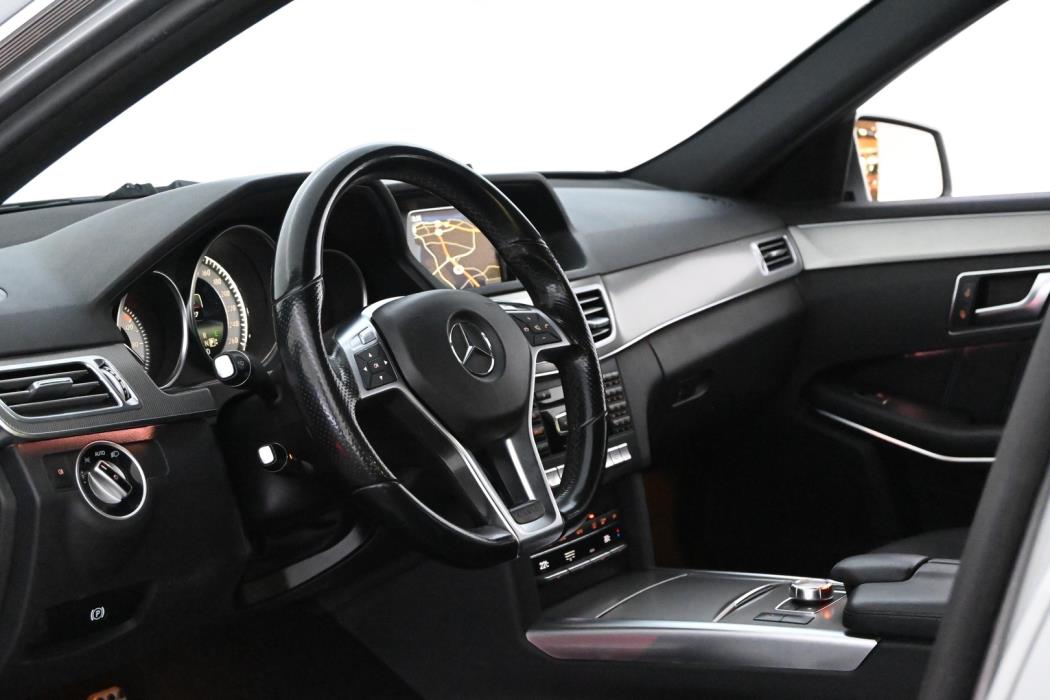 MERCEDES-BENZ E 2014