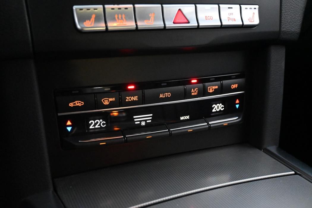 MERCEDES-BENZ E 2014