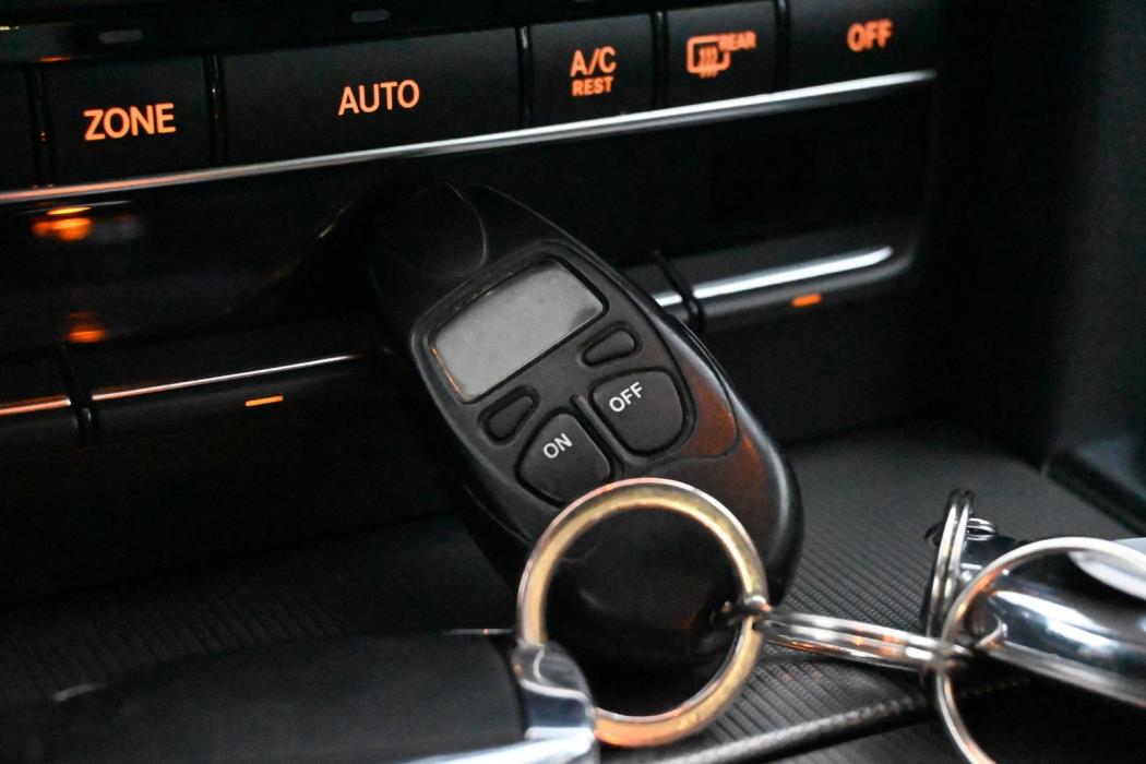 MERCEDES-BENZ E 2014