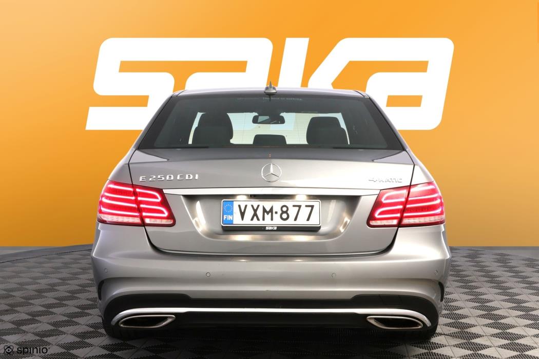 MERCEDES-BENZ E 2014