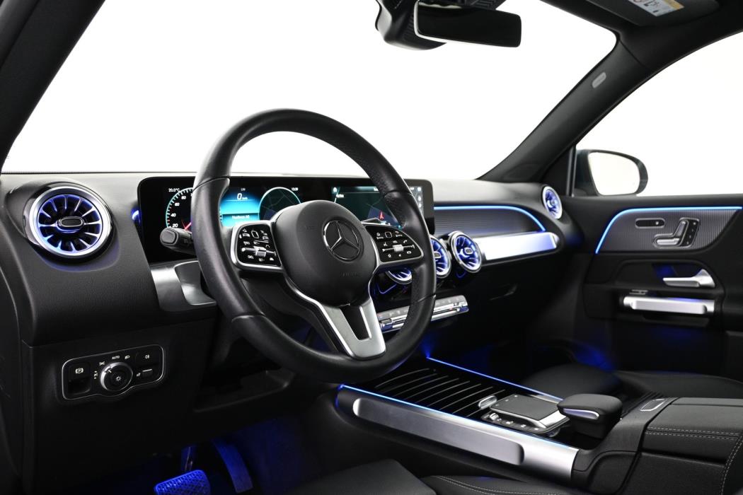MERCEDES-BENZ EQB 2022
