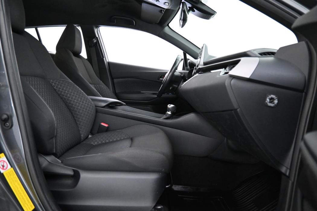 TOYOTA C-HR 2020
