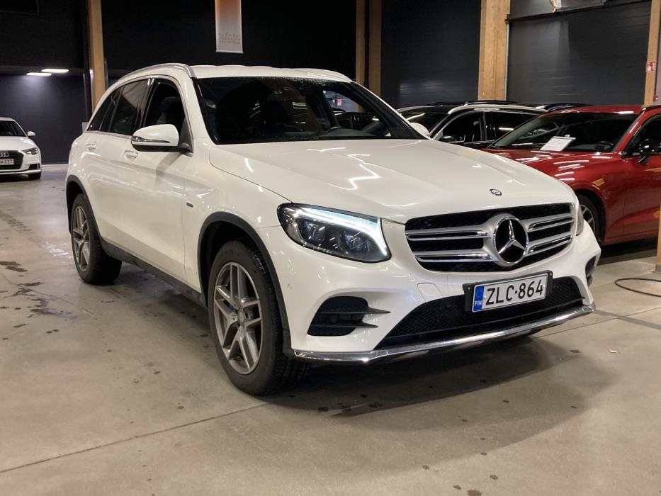 MERCEDES-BENZ GLC 2017