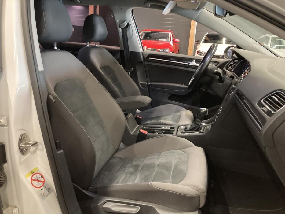VOLKSWAGEN Golf 2019