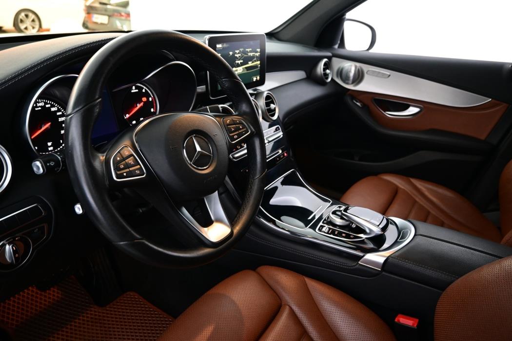 MERCEDES-BENZ GLC 2017