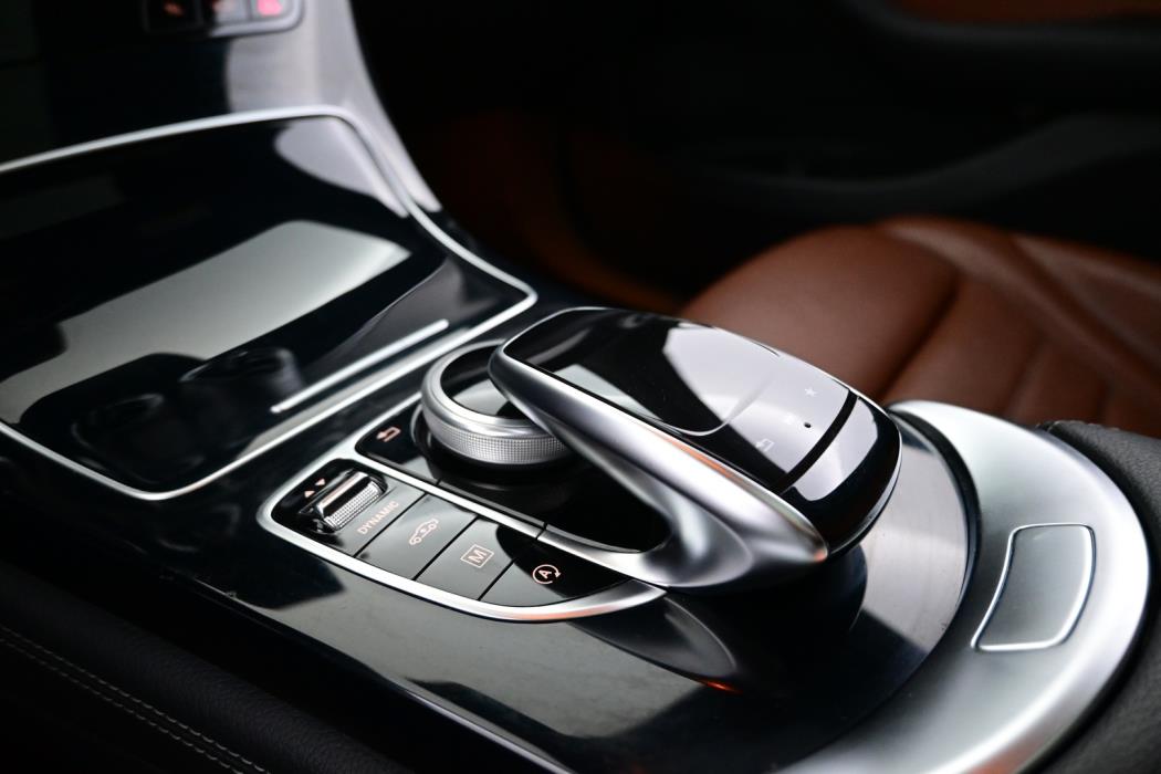 MERCEDES-BENZ GLC 2017